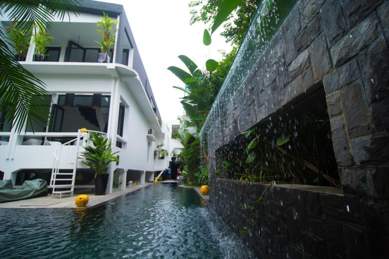 Arthur & Paul Phnom Penh Exterior photo